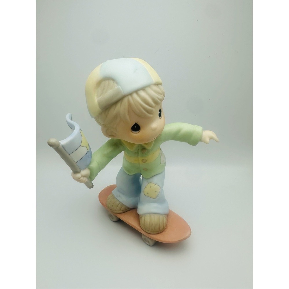 Precious Moments PM992 "God s Speed" Porcelain Figurine Skateboarder 1999 ENESCO